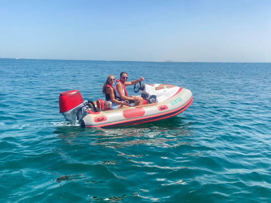 SELF DRIVE BOAT RIDE IN RAS AL KHAIMAH
